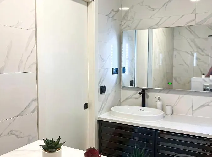 아파트 Sanone-studio 예세니체